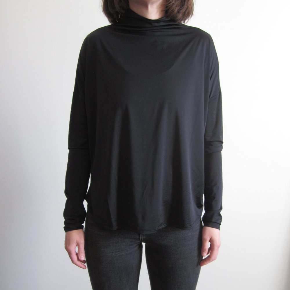 Aritzia, Babaton label, black loose fit turtleneck